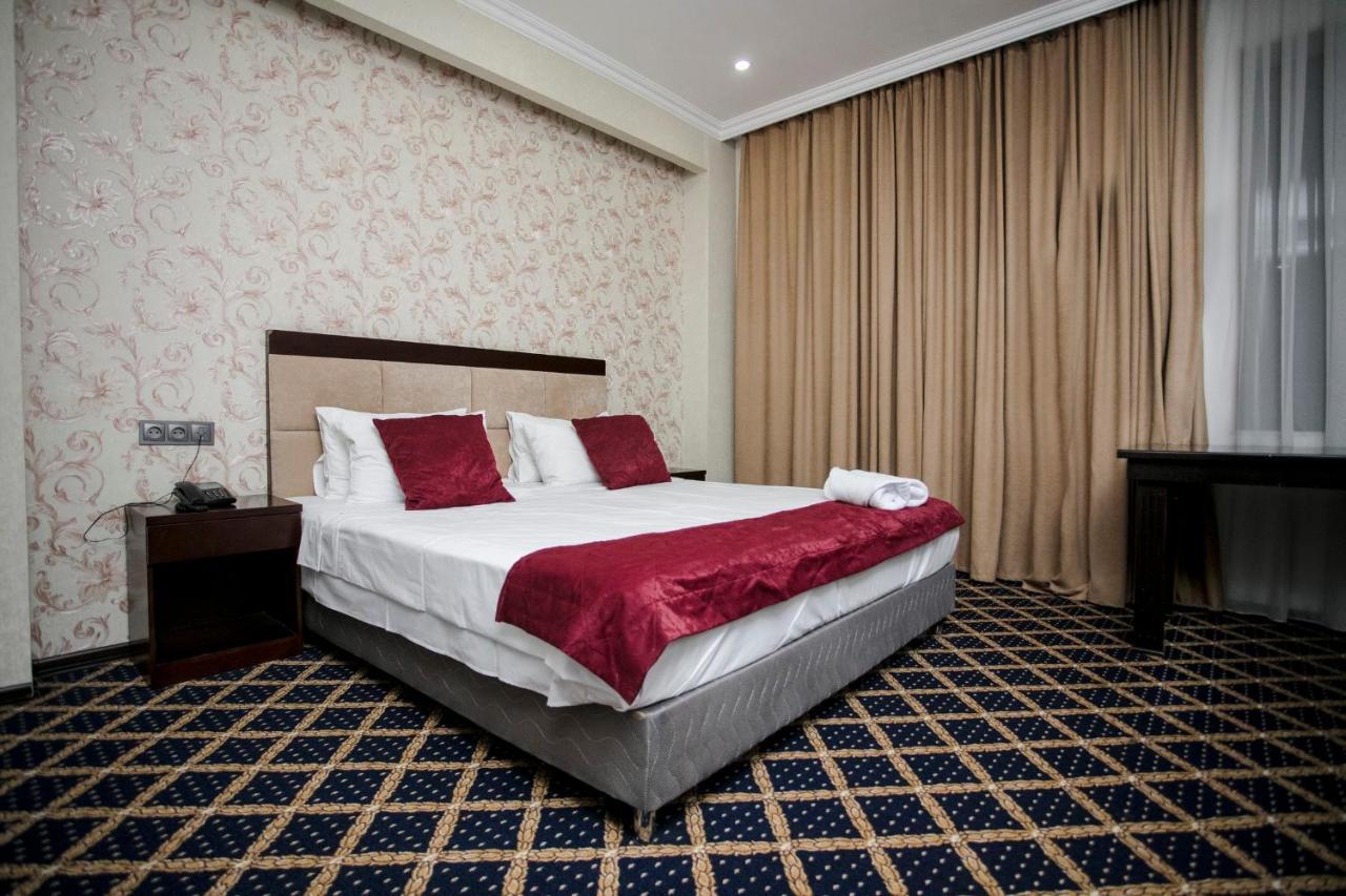 Corniche Hotel Baku Exterior foto