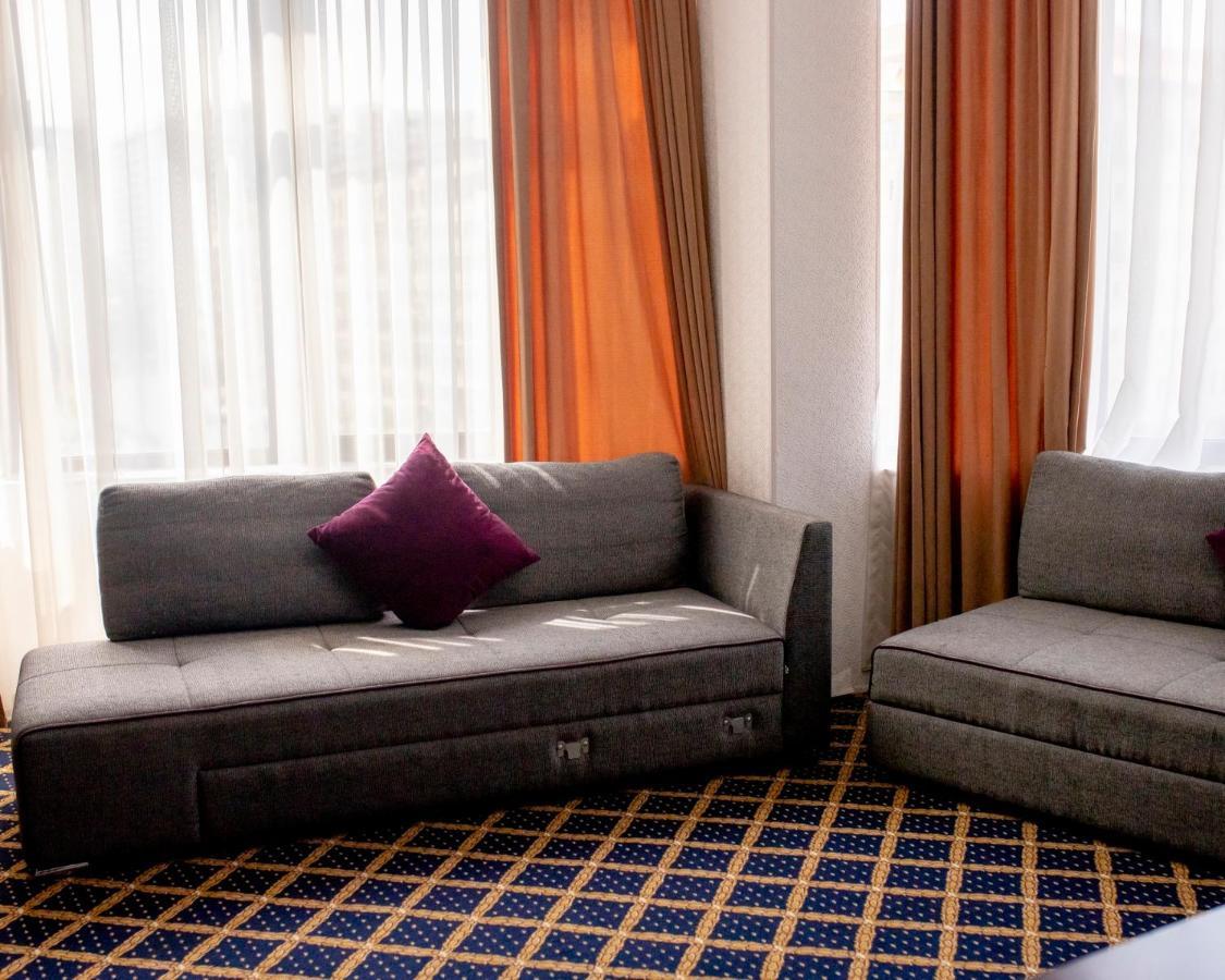 Corniche Hotel Baku Exterior foto